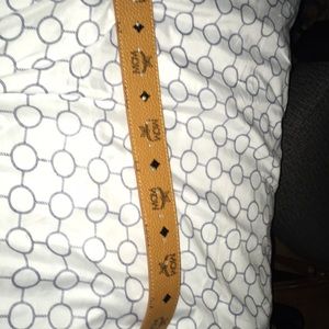 Mcm belt non reversible Clearance